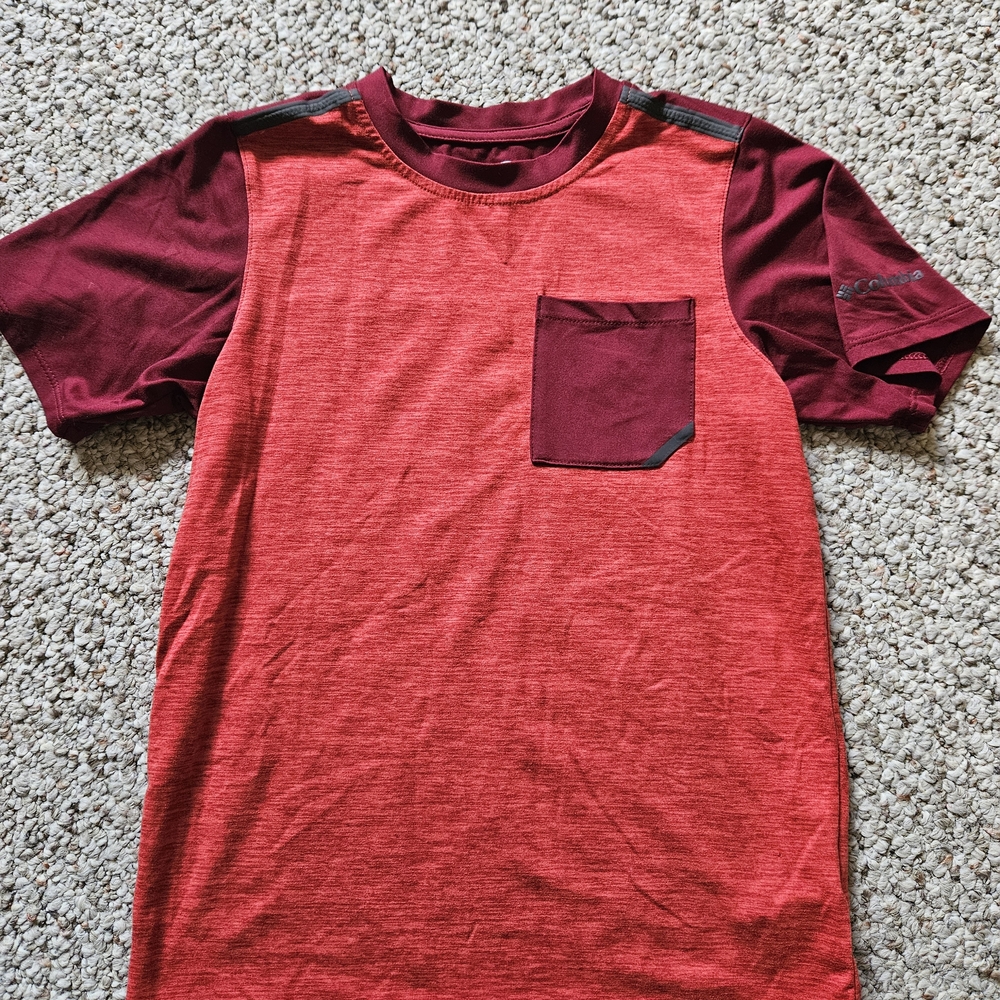 Columbia Red Short Sleeve Tee with Pocket